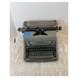 Smith-Corona Manual Typewriter