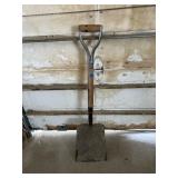 Short Square Spade Shovel