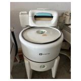 Maytag Wringer Washing Machine