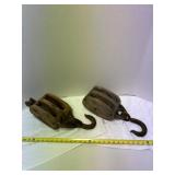 Double Block and Tackle Pulleys with Hooks (2)