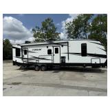 2021 Heartland Torque Camper toy Hauler 37.9 foot