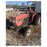 Caser International 495 tractor