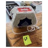 Jewelry container