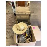 Box Msc items hat and fan