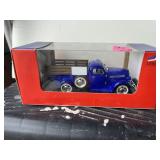 Diecast 1938 Studebaker 1:18