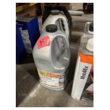 Two 1 Gallon Containers of STIHL Bar and Chain