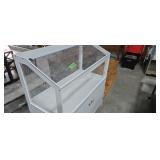 Lift Top Animal Display Cabinet 40 In Long