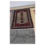 Oriental Style Rug 40 By 58