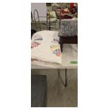 Quilt stool metal rack