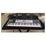 Yamaha model ypt - 260 electric keyboard