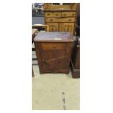 Primitive Wash Stand 23 X27