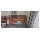 Queen Anne Style Vanity 40 In By 30 In Tall