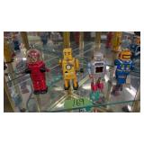 4 Vintage Robots 5.75 In To 7.25 In Tall