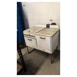 Vintage 1930s Quality Gas Range