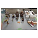 Williraye Decorative Figures Etc As Shown