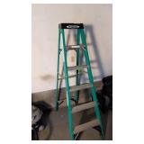 Werner 6 Ft Fiberglass Step Ladder