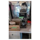 Bunn Coffee Maker With Filters And Coffee Pots