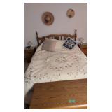Oak Queen Size Bed With Bedding And Quilt