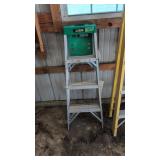 4 Ft Folding Step Ladder