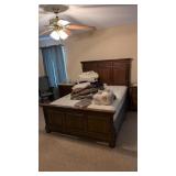 Six Piece Broyhill Oak Bedroom Suit With Bedding
