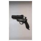 World War Ii Flare Gun Missing Wooden Grips.