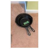 Pair Of Cast Iron Frying Pans 8 Inch Lodge