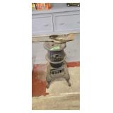Antique Small Parlor Stove Marked Sam 21 Inches