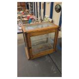 Antique Countertop Oak Display Case 16 By 11 By 14