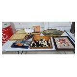 Chess board figurines picture frames as shown