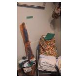 Linens folding chair small stand sewing thread