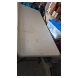 6 ft folding plastic table
