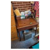 Antique lift Tom plantation desk 30 in wide