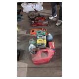 Skill Saw Roll Around Jacks Gas Can