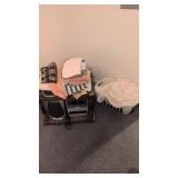 Stereo with end table and linens