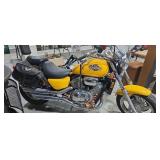 1995 Honda magna V4 motorcycle showing 14,619