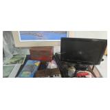 Samsung 18 inch flat screen TV wildlife print