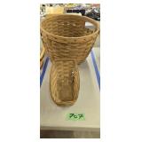 Pair of longaberger baskets one is 1985 corn
