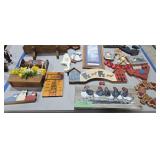 Lot of decorative items as shown