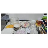 Nice kitchen items glassware etc