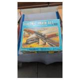 Marx electric train set with box