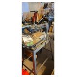 Hitachi scroll saw