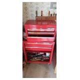 Craftsman roll around tool box and screwdrivers
