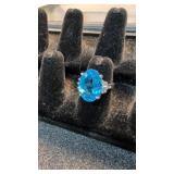 14k gold blue sapphire ring 8 g size 8.25