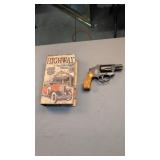 Smith& Wesson Air weight 38 caliber revolver w