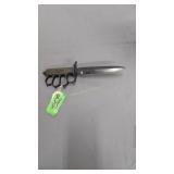 Us model 1918 1 trench knife with knuckle duster