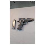Smith& Wesson model 59 pistol 9 mm caliber extra