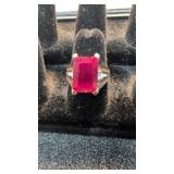 10 Karat Gold Ring With Ruby 7.0 G Size 8- 1/2