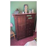 wardrobe 44 x 56 x 18