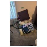 pillows linens as shown