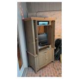 sanyo flat screen 26-in TV with VCR DVD player